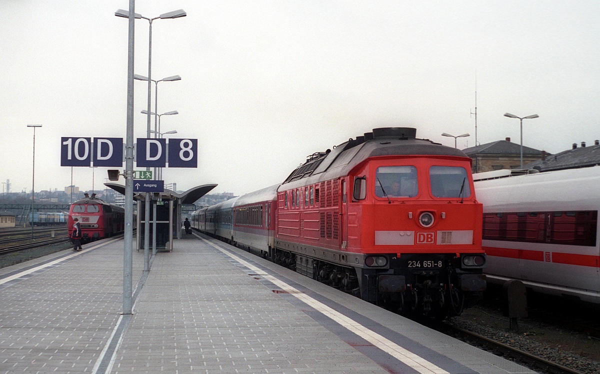 DB 234 651-8, Bhf Hof 21.04.2001