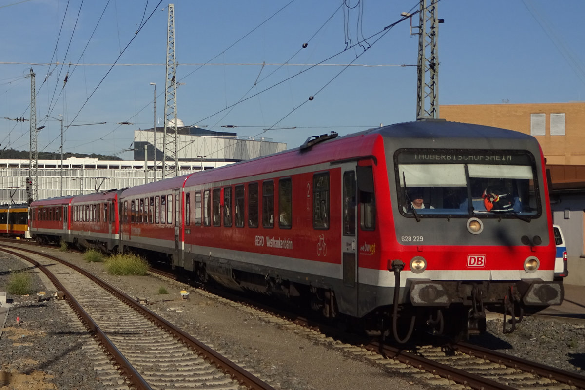 DB 628 229 treft am 15 September 2019 in Heilbronn ein.