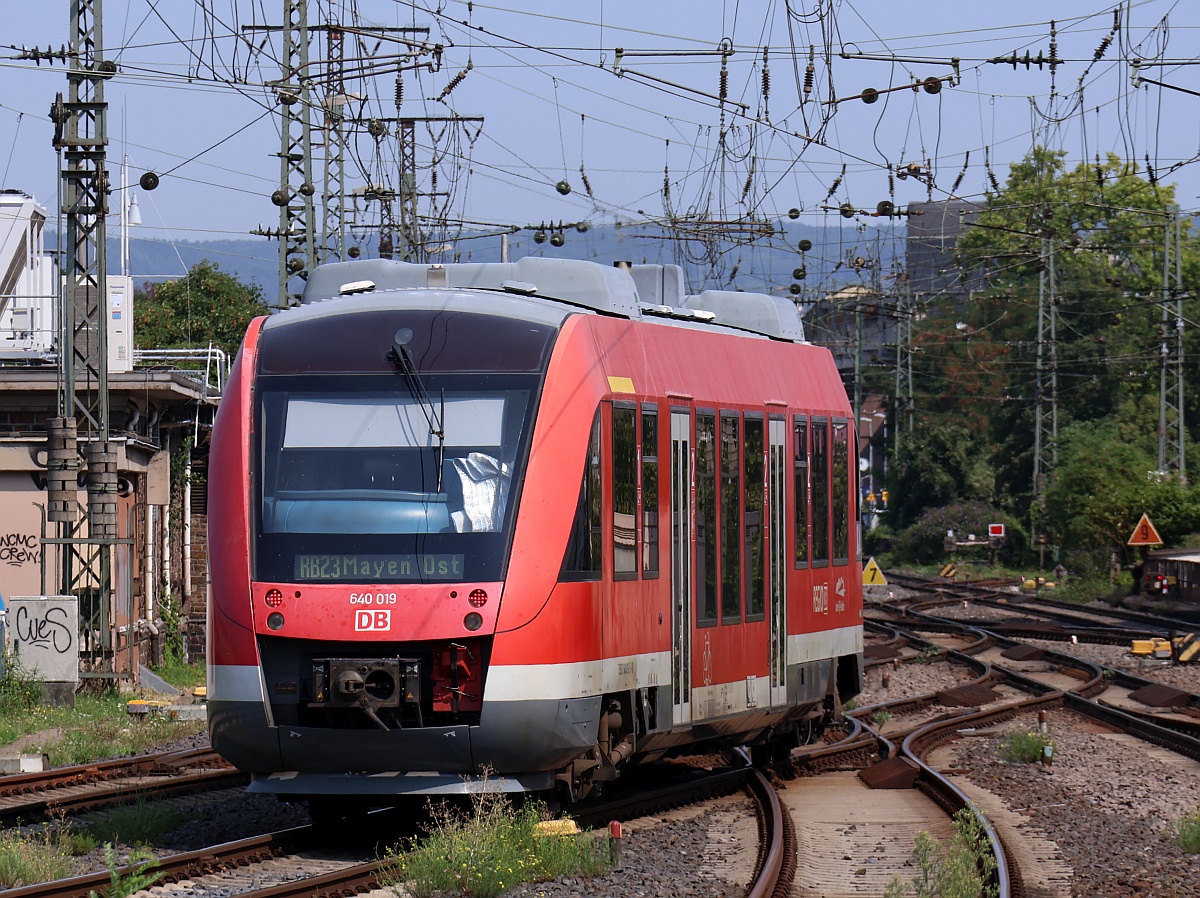 DB 640 019-5 als RB 23 nach Mayen Ost Ausfahrt Koblenz Hbf. 12.08.2025