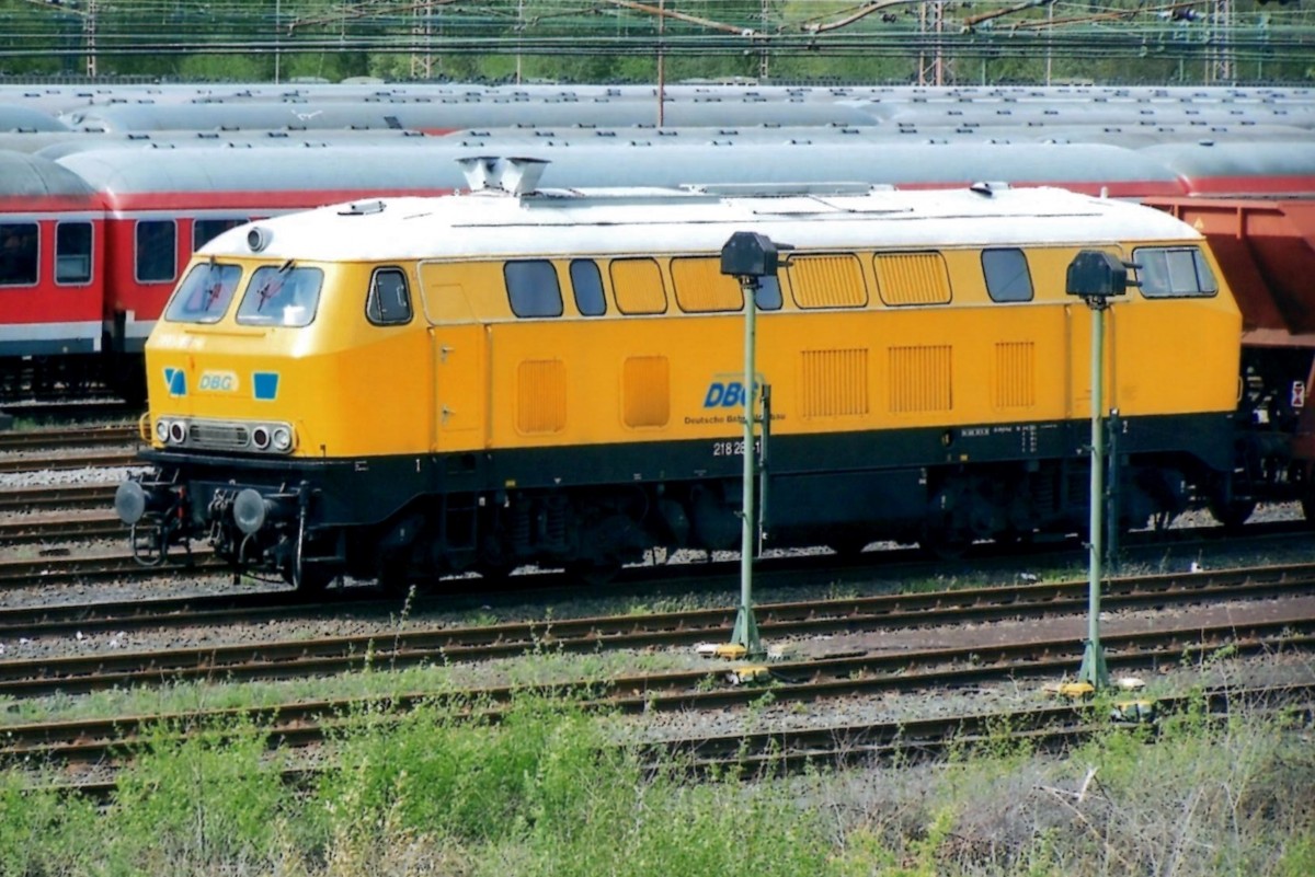 DB Gleisbau 218 287 steht am 16 April 2008 in Hamm Rbf.