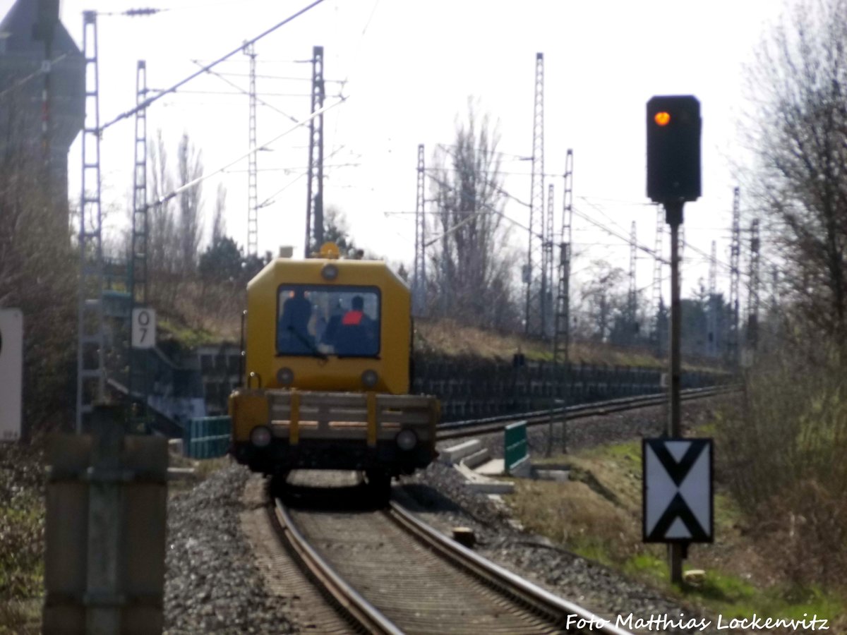 DB Instandhaltungsfahrzeug unterwegs nach Delitzsch Gbf am 24.3.17