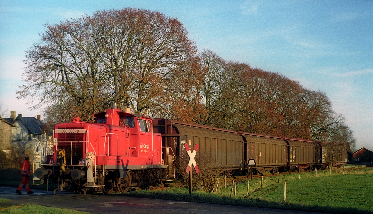 DB V 60 836 / 363 836-8 Scheggerott 17.12.2001