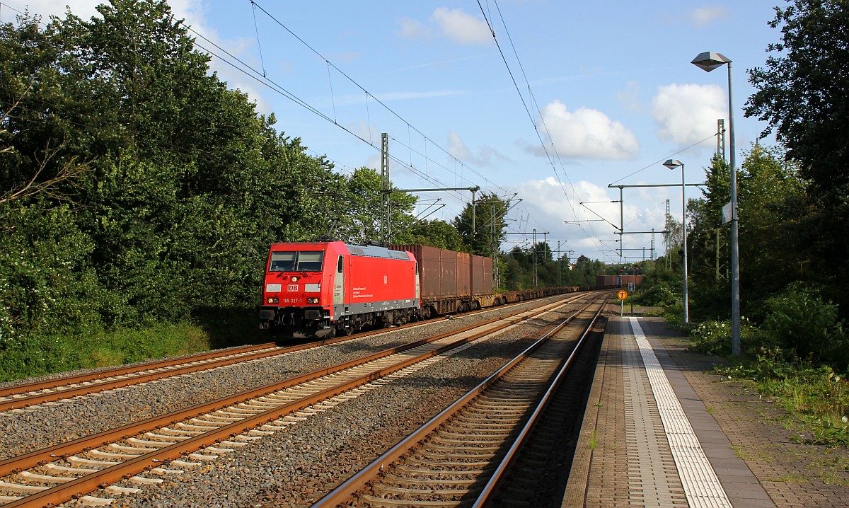 DBCSC 185 327-1 mit dem Volvo Zug nach Schweden. Schleswig 24.08.2017