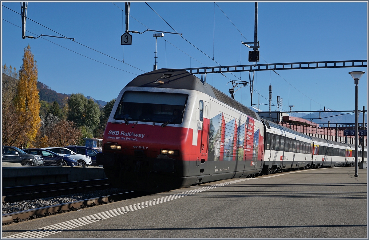 Dei SBB Re 460 048-2 erreicht Thun.
29. Okt. 2016