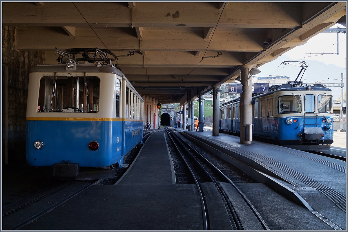 Der Bhe 2/4 204 und der MOB ABDe 8/8 4001 in Montreux.
13. April 2018