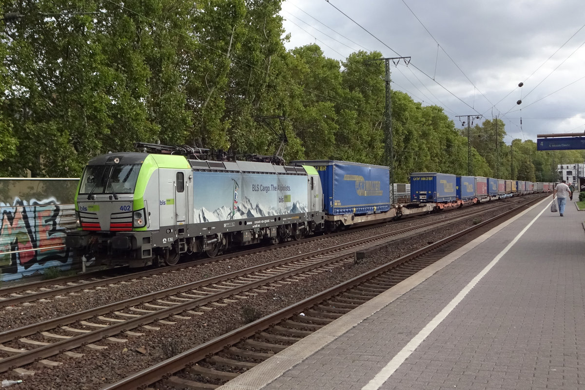 Der Cabooter-Shuttle mit BLS 475 402 durchfahrt Kln Sd am 23 September 2019 auf die fahrt nach Kaldenkirchen.