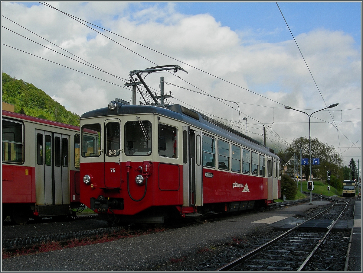 Der CEV BDeh 2/4 75 in Blonay.
25. Mai 2015