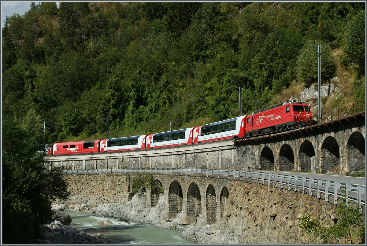 Der Glacier Express kurz vor Betten Talstation.
10. Sept. 2013