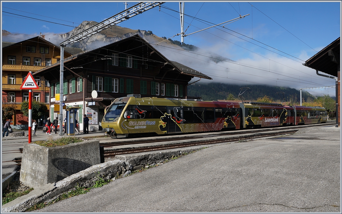 Der Lenkerpendel (ABt, Be 4/4 Bt) in der Lenk. 

10. Okt. 2019