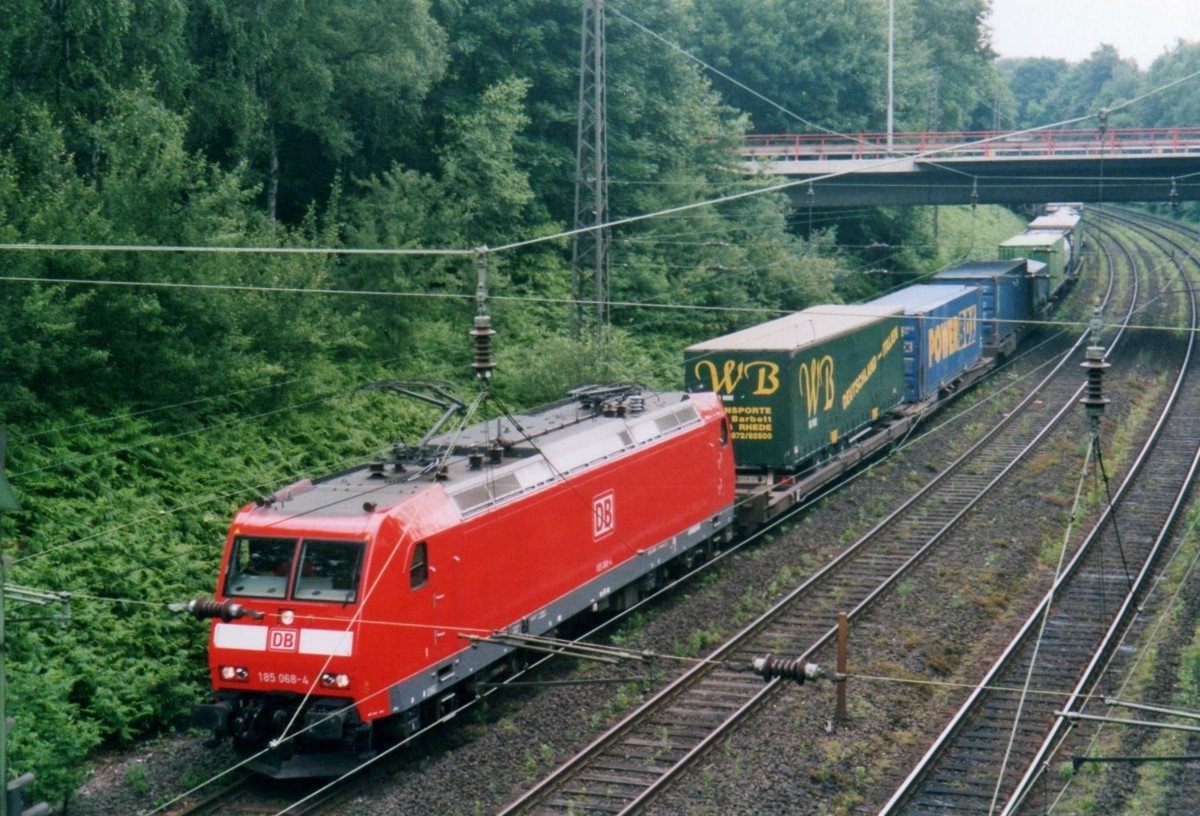 Der Mercator-Universität lasst 185 068 plus KLV an Sich vorbei gehen am 14 Mai 2005.