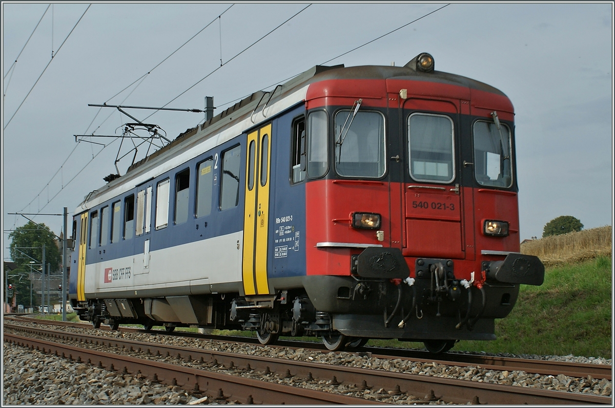 Der RBe 540 021-3 bei Oron. 
10. August 2010