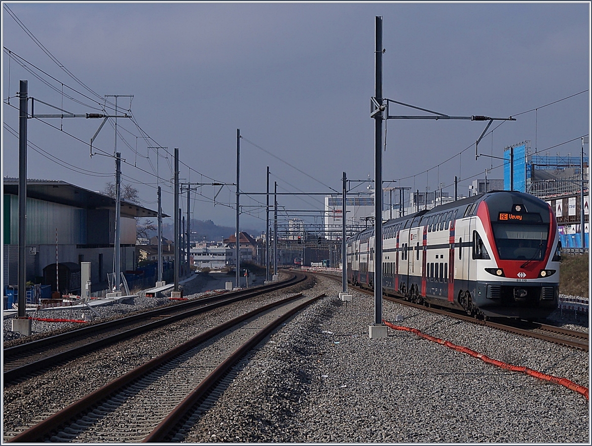 Der SBB RABe 511 019 bei der Durchfahrt in Prilly-Malley.
9. Feb. 2018