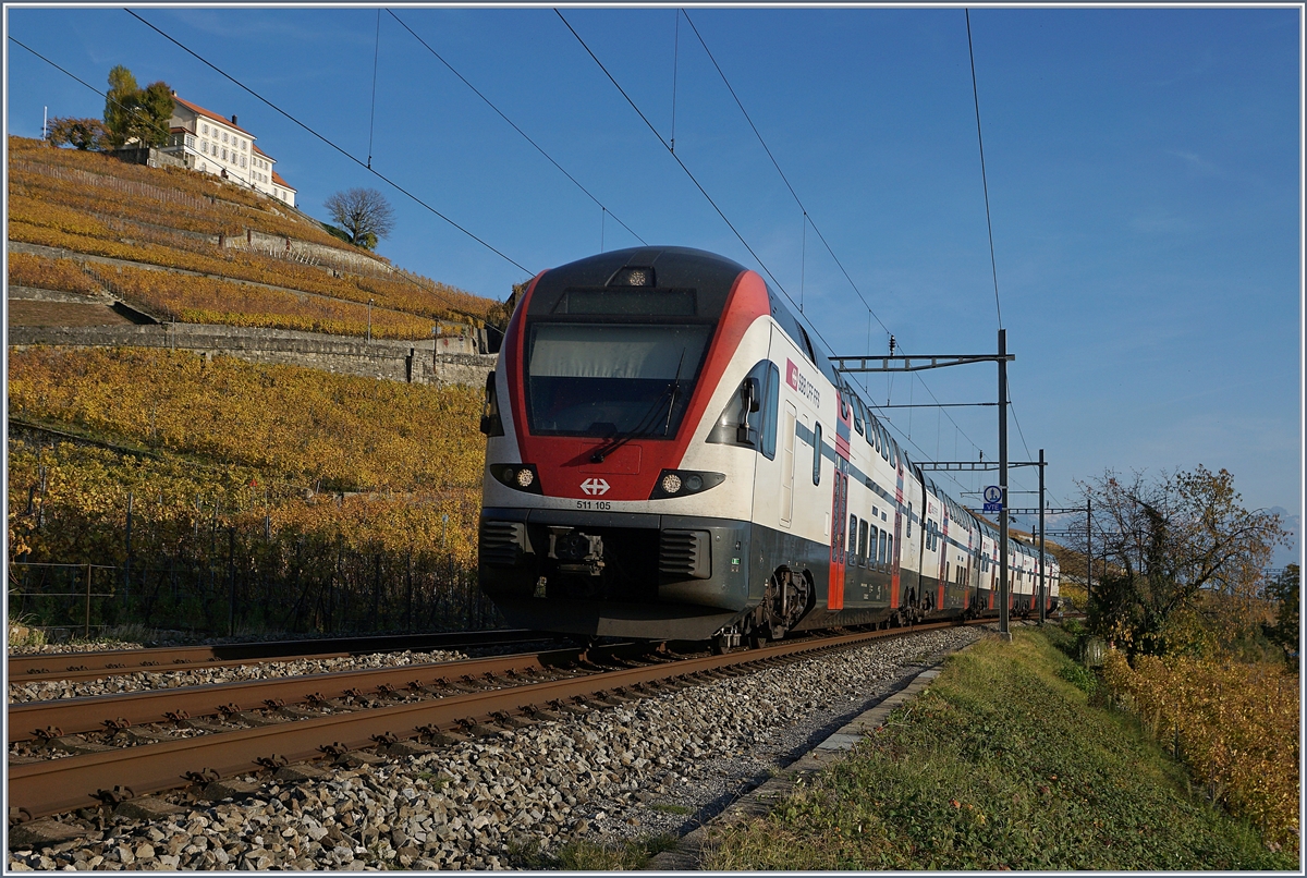 Der SBB RABe 511 105 Als RE nach Genève kurz vor Lutry im Lauvaux.
3. Nov. 2017