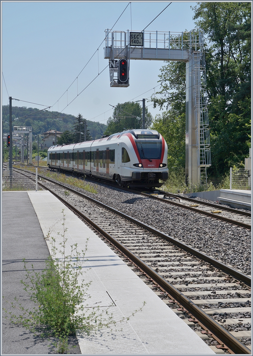 Der SBB RABe 522 221 erreicht das französische Delle. 

23. Juli 2019