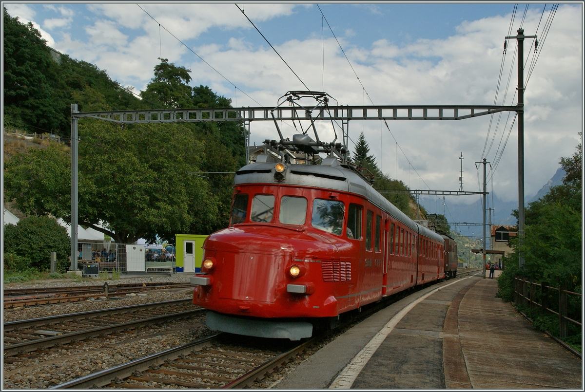 Der SBB RAe 4/8 1021  Churchill  zu Gast beim BLS Sdrampenfest. 
(100 Jahre  BLS)
Ausserberg, den 7. Sept. 2013