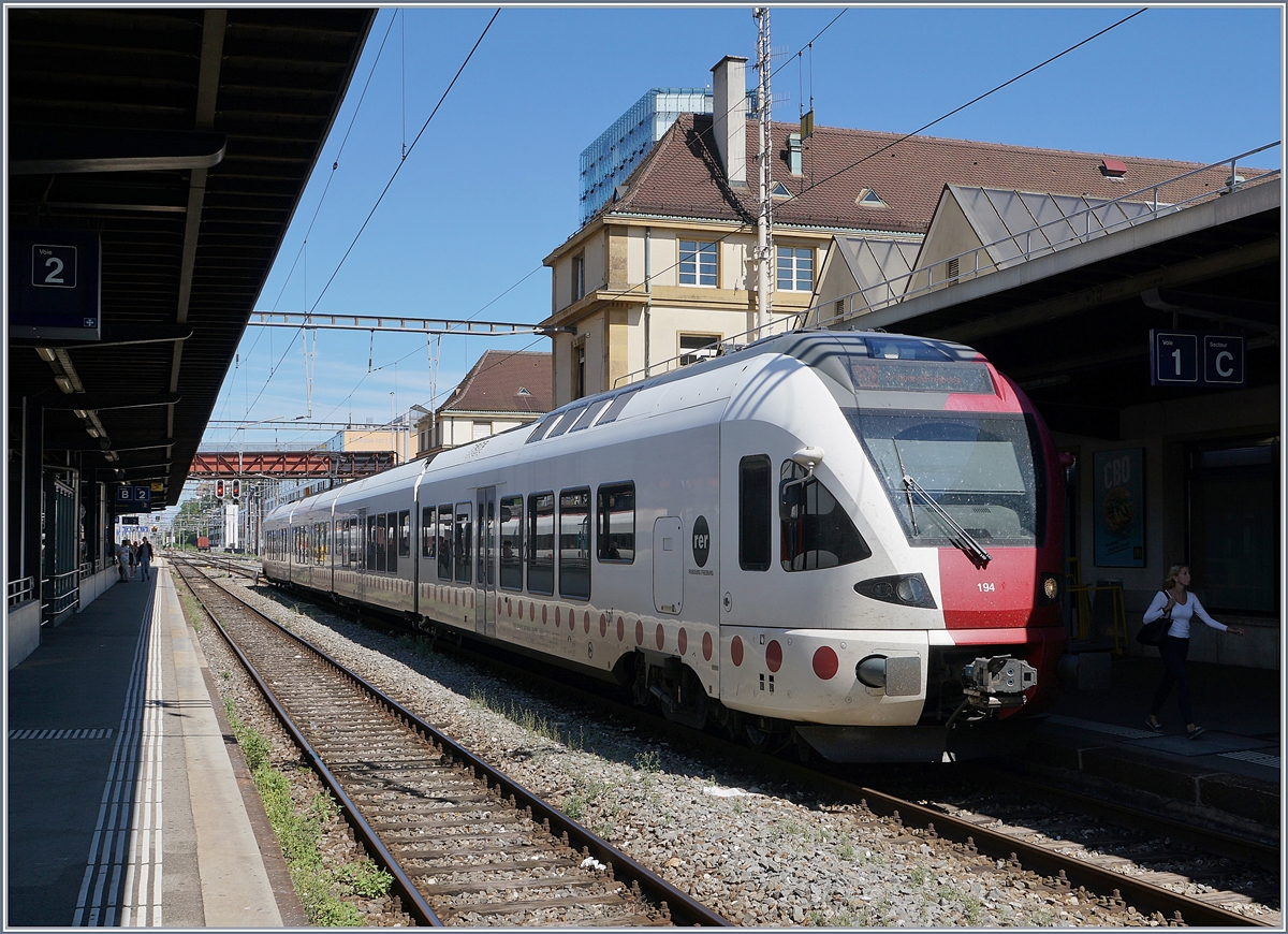 Der TPF Flirt aus Fribourg ist in Neuchâtel eingetroffen.
11. Aug. 2018