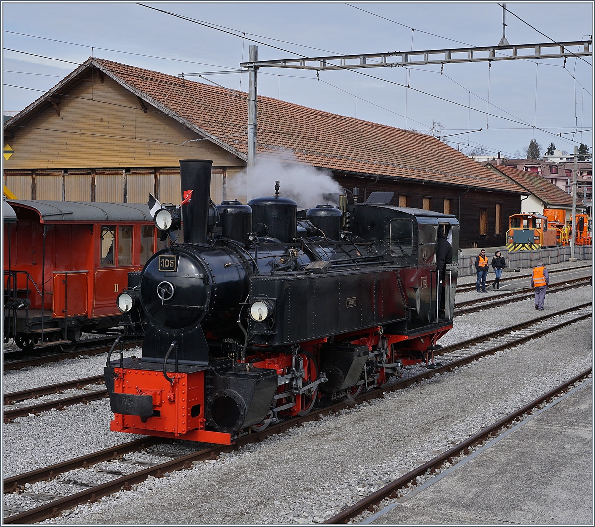 Die Blonay-Chamby G 2x 2/2 105 in Châtel St-Denis anlässlich der Umgestaltung der Bahnanlangen (Durchgangsbahnhof statt Spitzkehre). 


3. März 2019