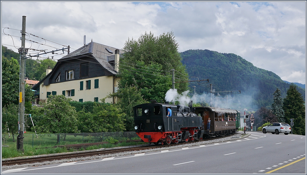 Die Blonay Chamby G 2x 2/2 105 erreicht mit ihrem Dampfzug Blonay.

21. Juni 2020