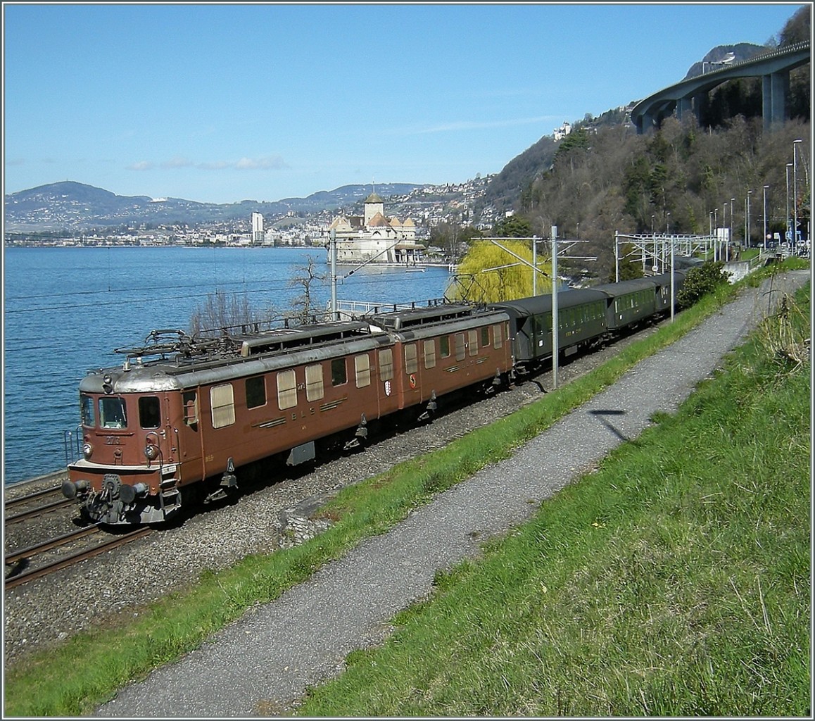 Die BLS Ae 8/8 auf einer Sonderfahrt am Genfersee beim Schloss Chillon. 
29. März 2008