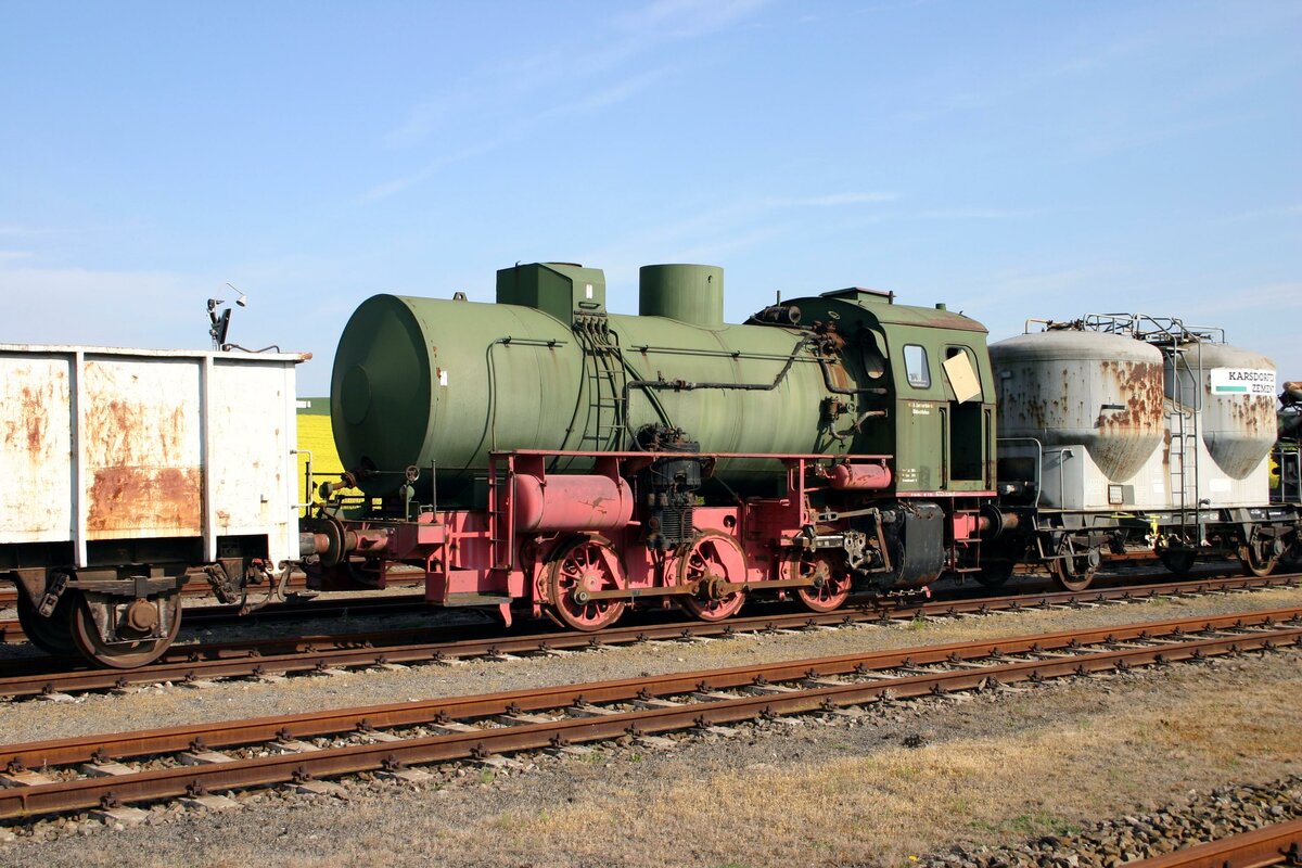 Die Dampfspeicherlok 2 der VEB Zuckerfabrik Walschleben am 13.05.2005 in Karsdorf. Die Lok vom Typ FLC wurde unter der Fabriknummer 03 119 im 1986 im Raw Meiningen gebaut. https://www.dampflokomotivarchiv.de/index.php?nav=1406157&id=91912&action=portrait (Foto: Michael Uhren)