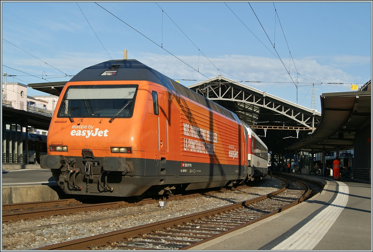 Die  easyjet  Re 460 063-1 in Lausanne. 
22. Juli 2015