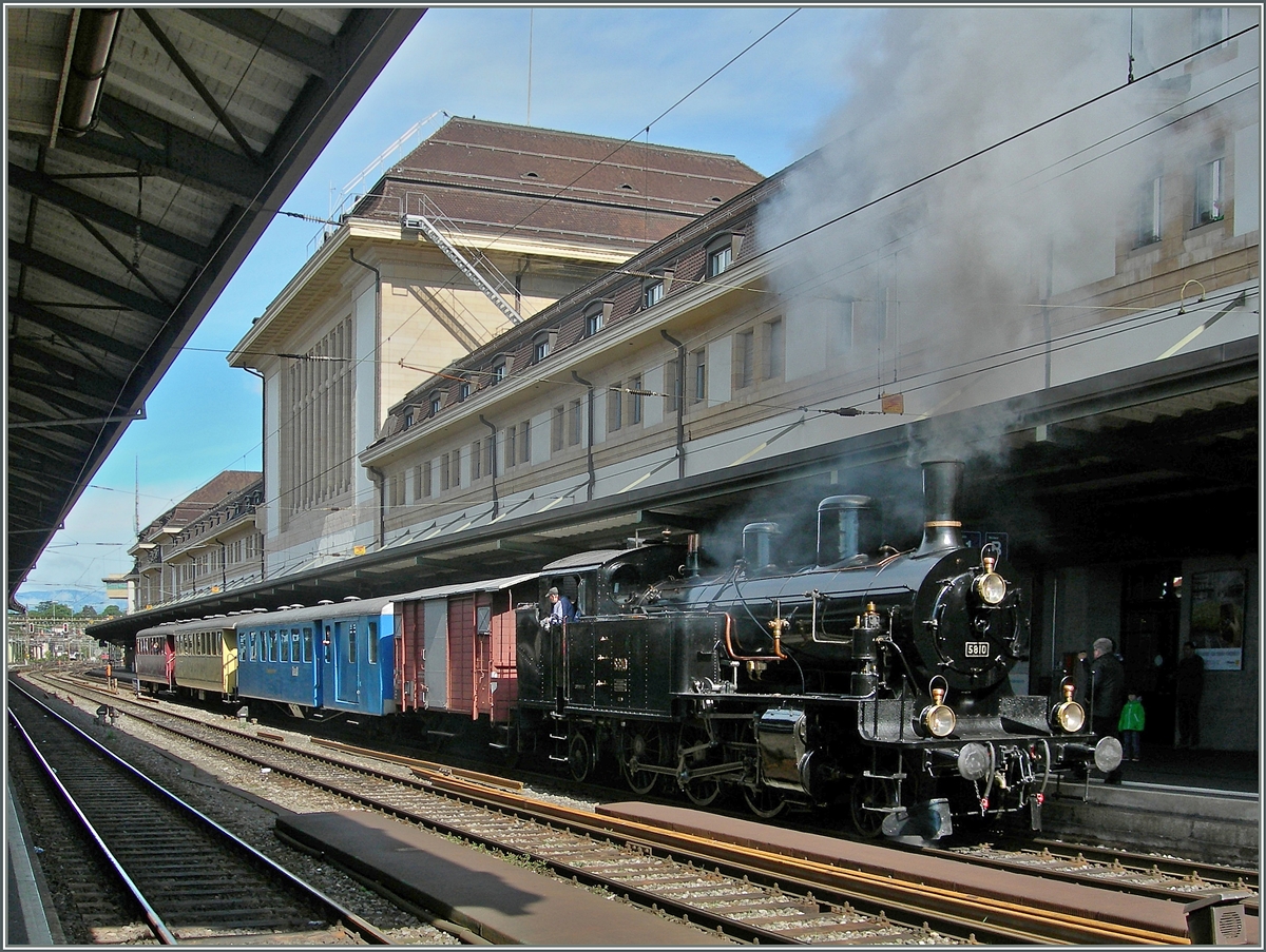 Die Eb 3/5 5810 in Lausanne. 
18. Mai 2013