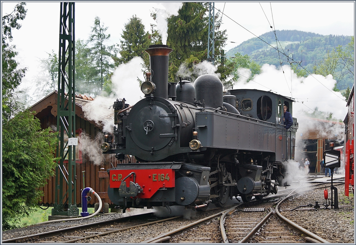 Die Gastlok CP E 164 der La Traction SA in Chaulin.
19. Mai 2018