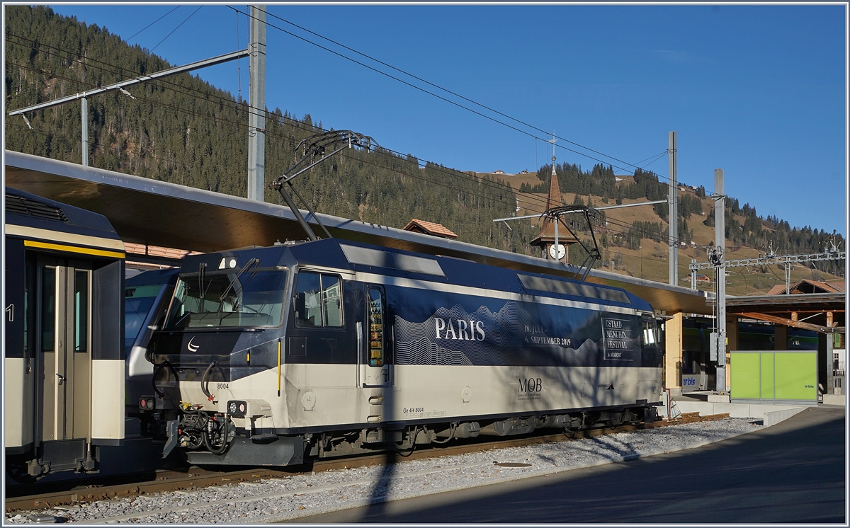 Die MOB Ge 4/4 8004 ist mit ihrem IR in Zweisimmen eingetroffen. 

12. Jan 2020