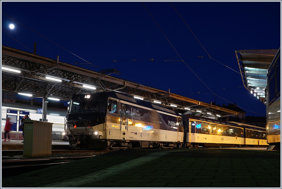 Die MOB Ge 474 8004 mit ihrem IR nach Zweisimmen kurz vor der Abfahrt in Montreux.

12. Jan. 2020