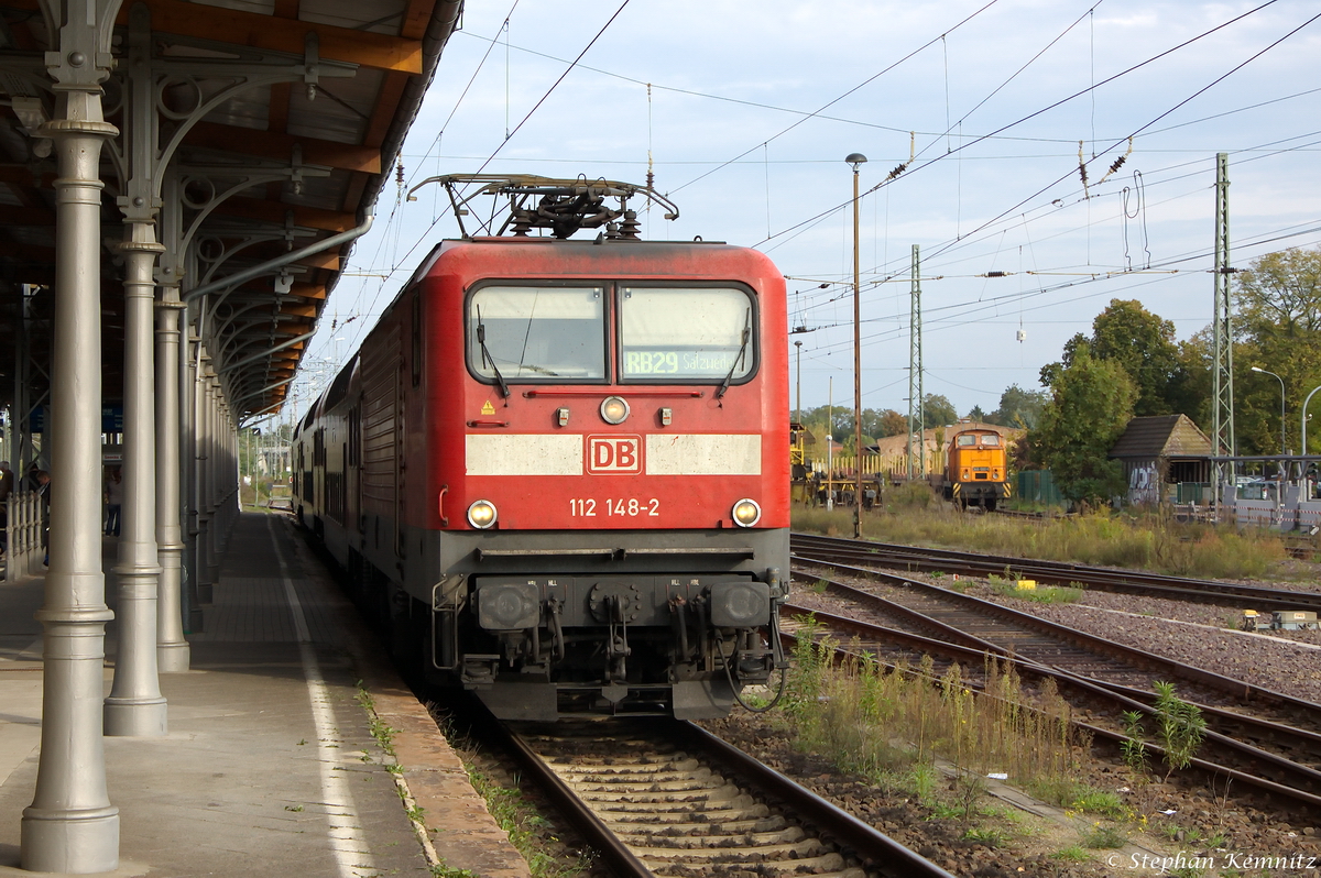 Die nun wohl auch ex Rostockerin und neu Magdeburgerin 112 148-2 mit der RB29 (RB 17572) von Stendal nach Salzwedel in Stendal. 10.10.2014