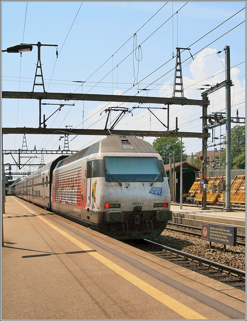 Die SBB Re 460 101-9 in Nyon. 
25. Juli 2006