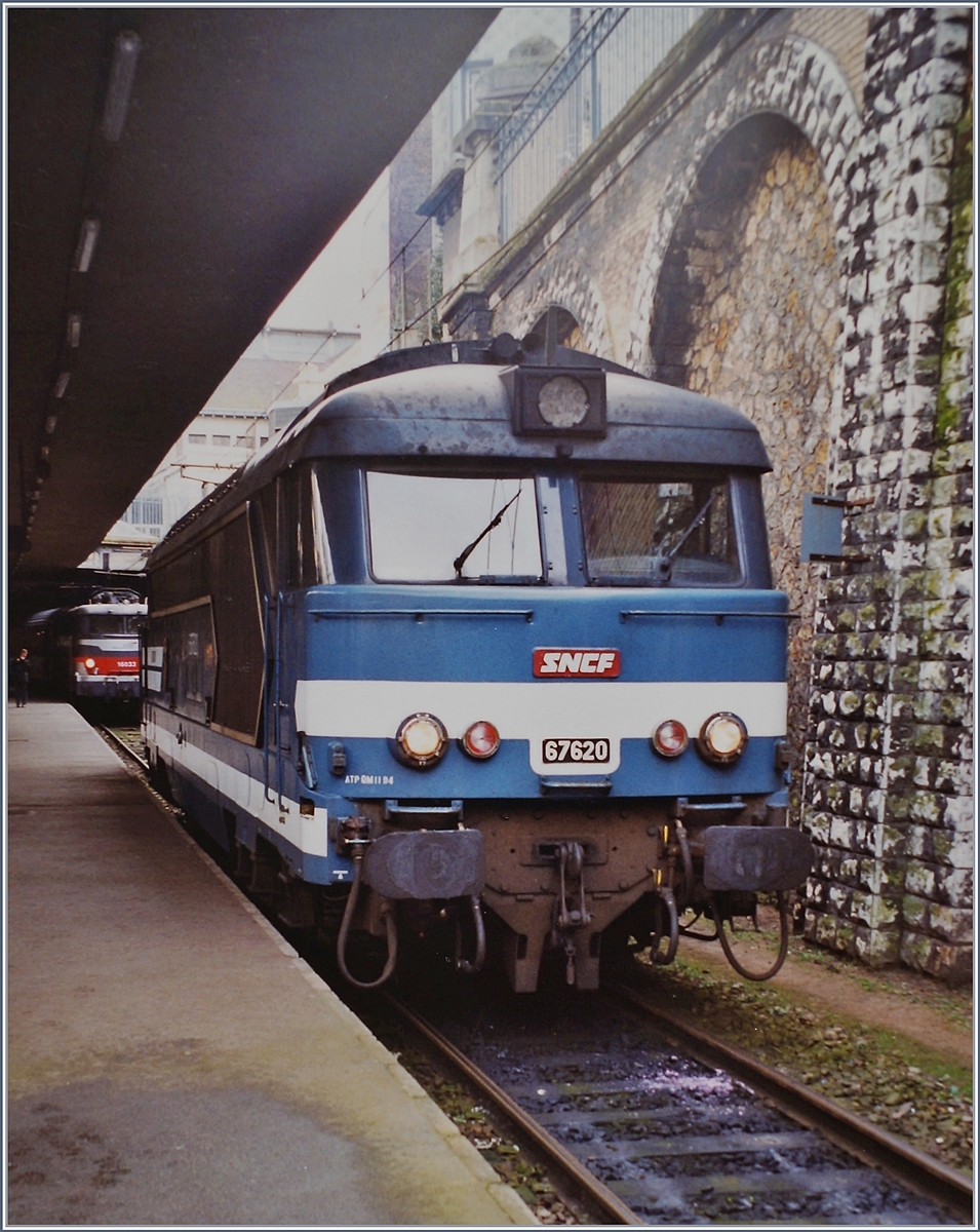 Die SNCF BB 67620 in Rouen (Rive Drite). 

14. Feb. 2002