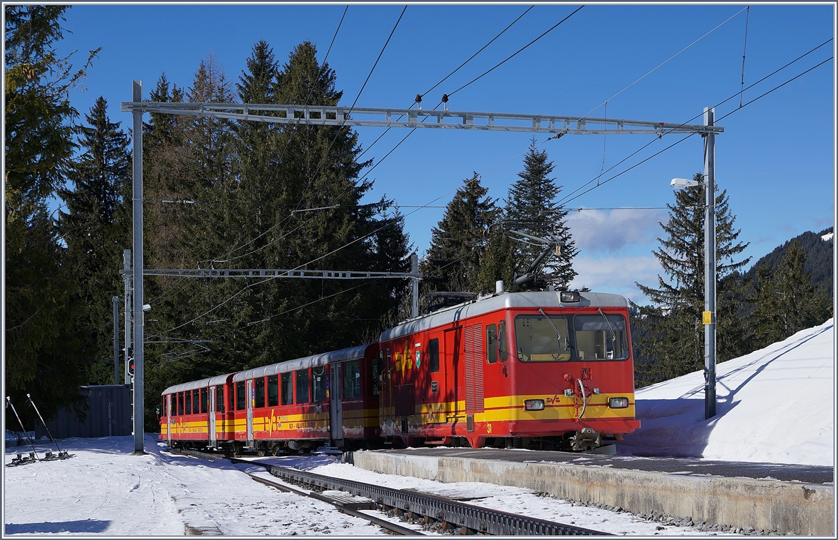 Die TPC BVB HGe 4/4 31 verlässt mit ihrem Regionalzug Col-de-Soud. 
5. März 2019