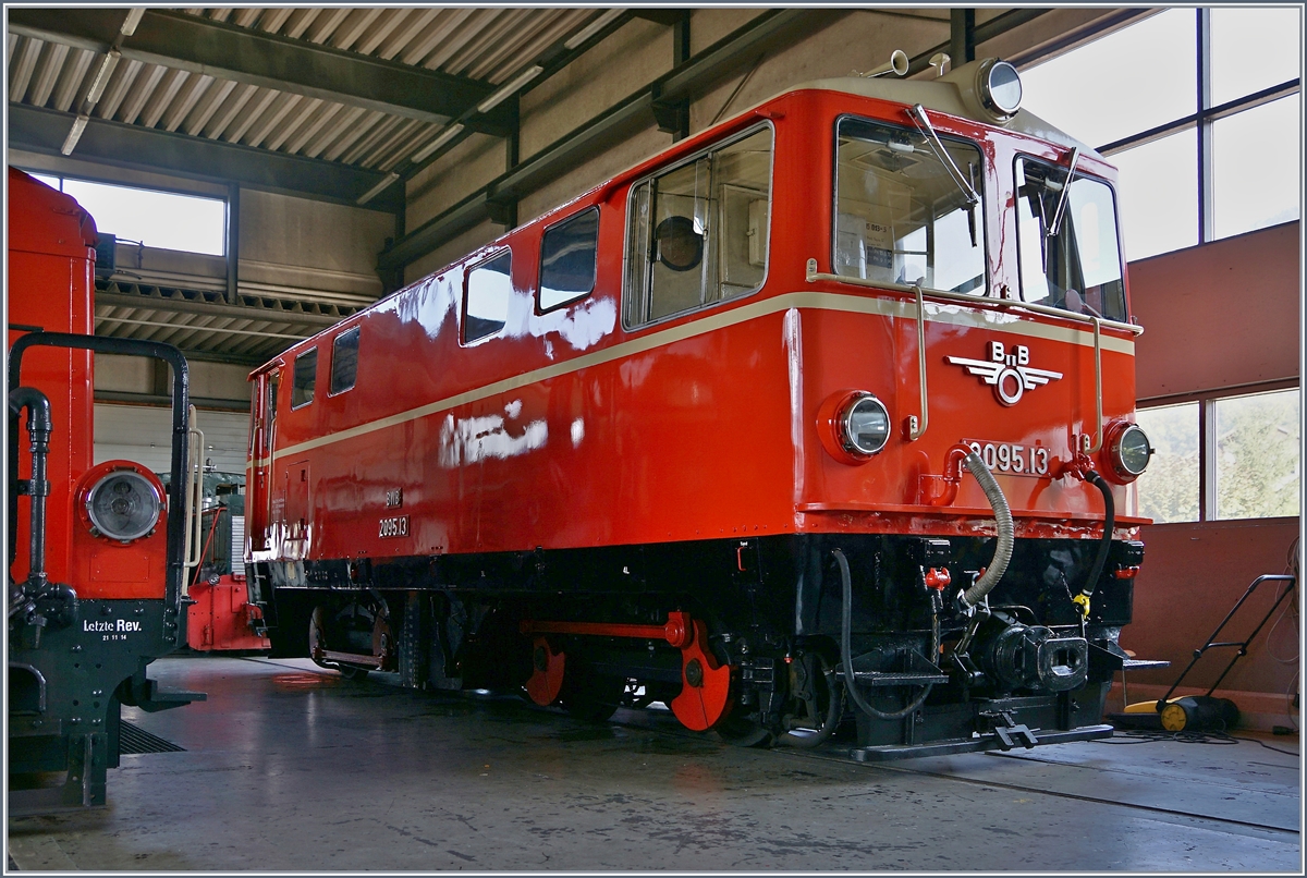 Dieseloks der BR 2095 besorgten hier bis zum Ende des Planverkehrs ihren Dienst; wie erfreulich, dass nun die 2095.13 wieder im (Museumsbahn)-Dienst steht. 
Bezau, den 10. Sept. 2016