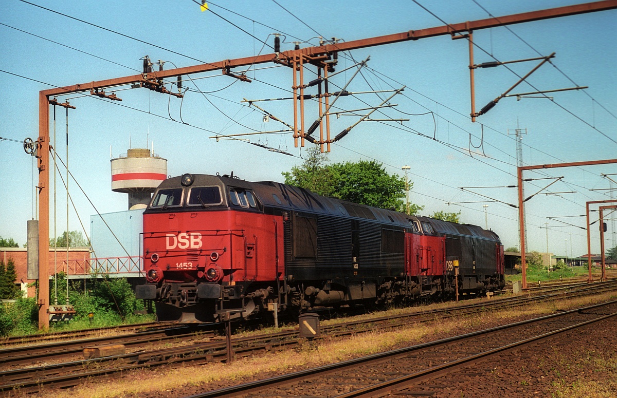 DSB MZ 1453 + 1461 Pattburg/DK 12.05.2000