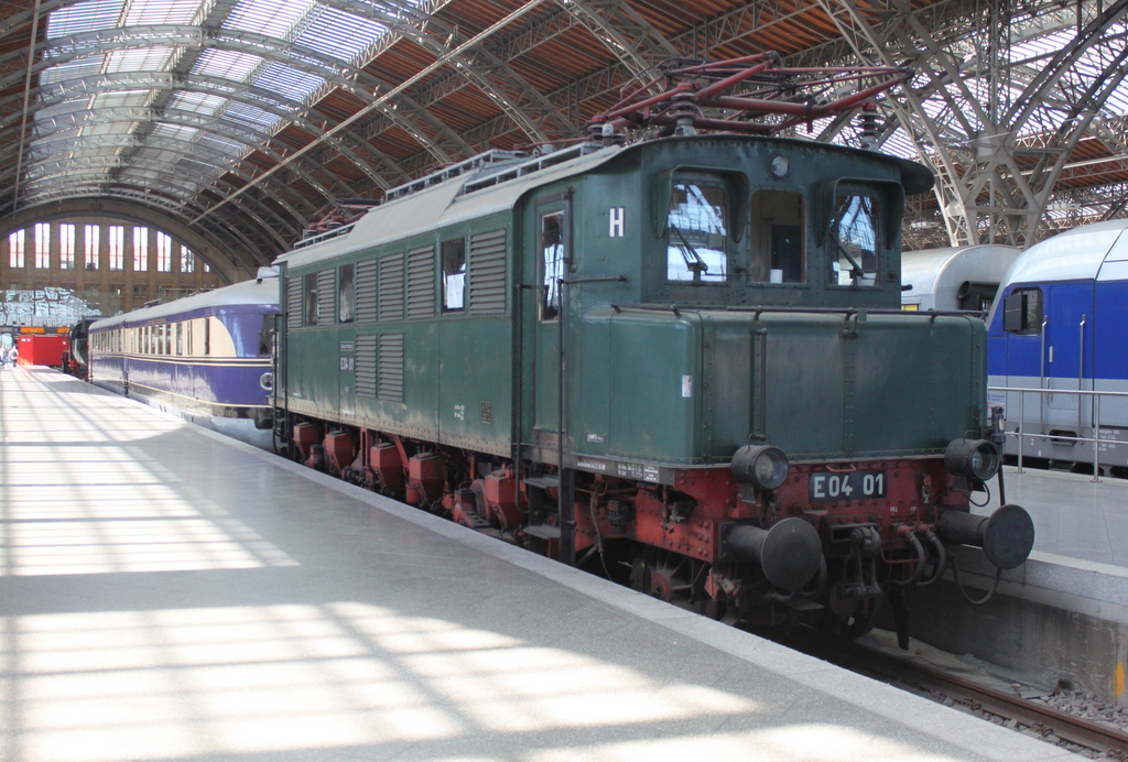 E04 01 am 21.07.2016 in Leipzig Hbf.