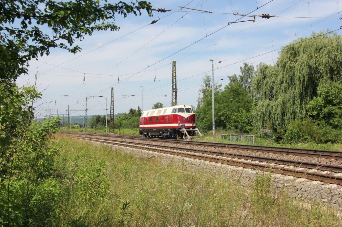 EBS 118 719-4 am 14.06.2015 abgestellt in Naumburg Hbf. (Foto: Wolfgang Krolop)