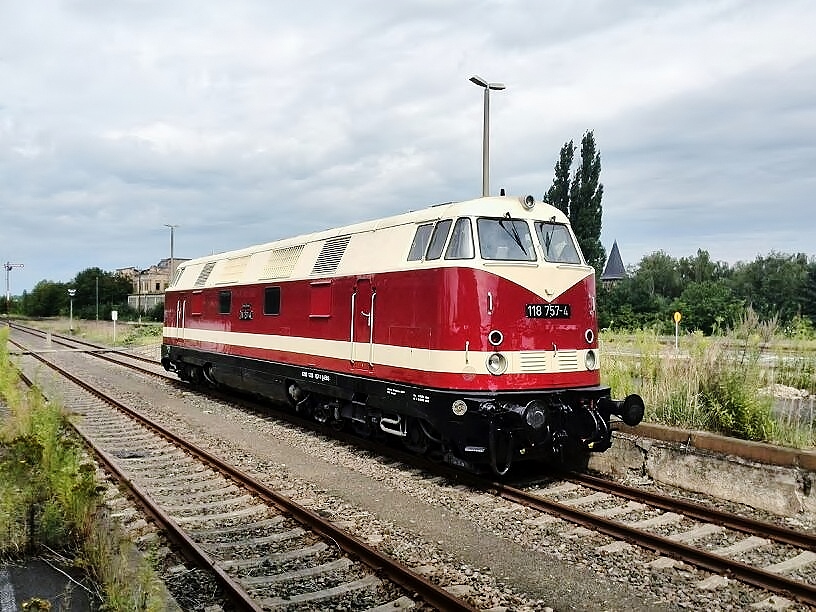 EBS 118 757-4 war am 13.07.2014 in Zeitz abgestellt. (Foto: Holzeisenbahner)