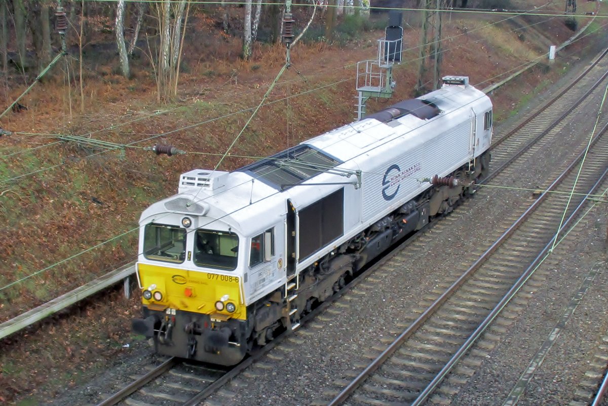 ECR 077 008 durchfahrt Duisburg-Kaiserberg am 30 Jnner 2018. 