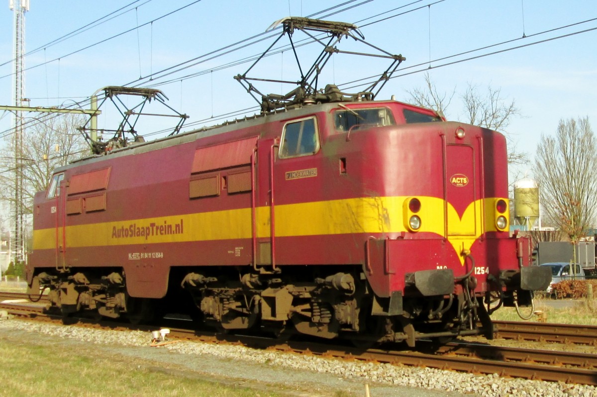 EETC/ex-ACTS/HUSA 1254 lauft am 8 März 2015 um in Zevenaar.