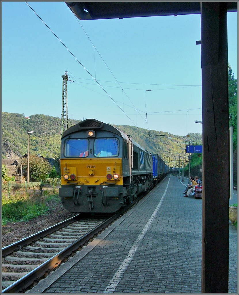 Eine Class 66 in St Goar.
22. Sept. 2006