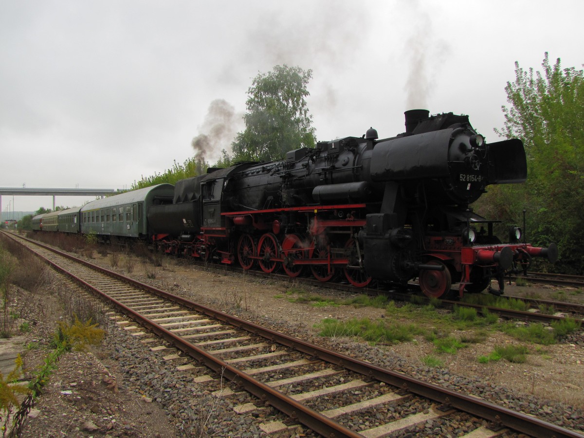 EMBB 52 8154-8 mit dem DLr 79828 nach Freyburg, am 13.09.2014 in Karsdorf Bbf.