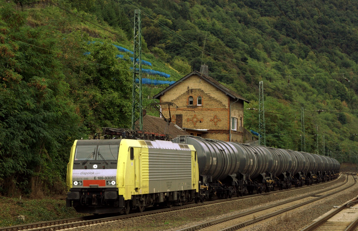 ES 64 F4-030 mit Kesselzug in Richtung Norden am 13.09.13 in Kaub (Rhein)