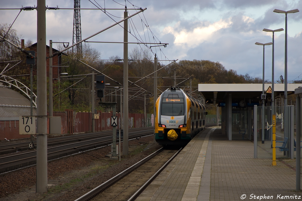 ET 445.104 (445 104-3) ODEG - Ostdeutsche Eisenbahn GmbH als RE4 (RE 37319) von Rathenow nach Ludwigsfelde in Rathenow. 07.11.2013