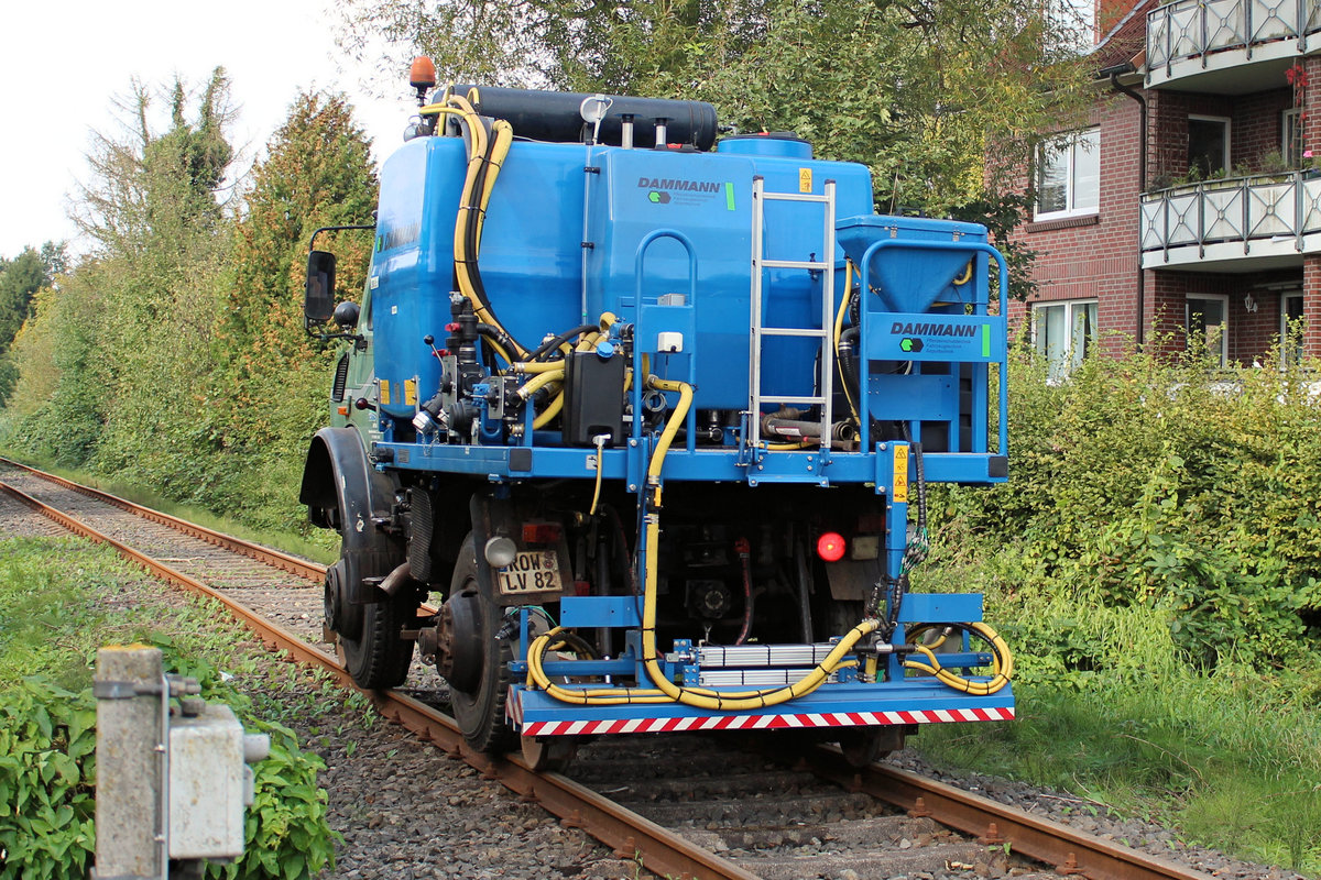 evb Infrastruktur >NFZ 531< zur Zeit mit den Wechselaufbau für Unkrautvernichtung unterwegs. Tostedt - West den 19.09.2017