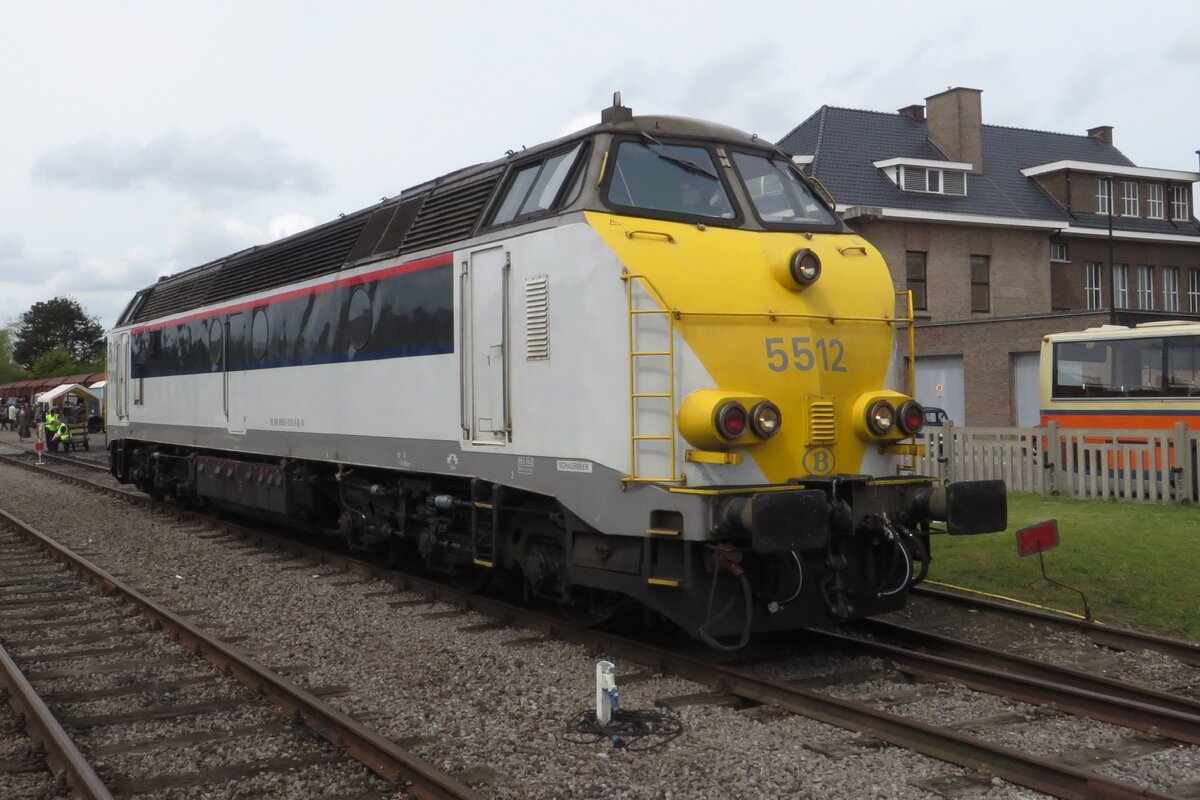 Ex-NMBS 5512 steht am 6 Mai 2023 bei der SCM in Maldegem während die jahrliche Dampftage.