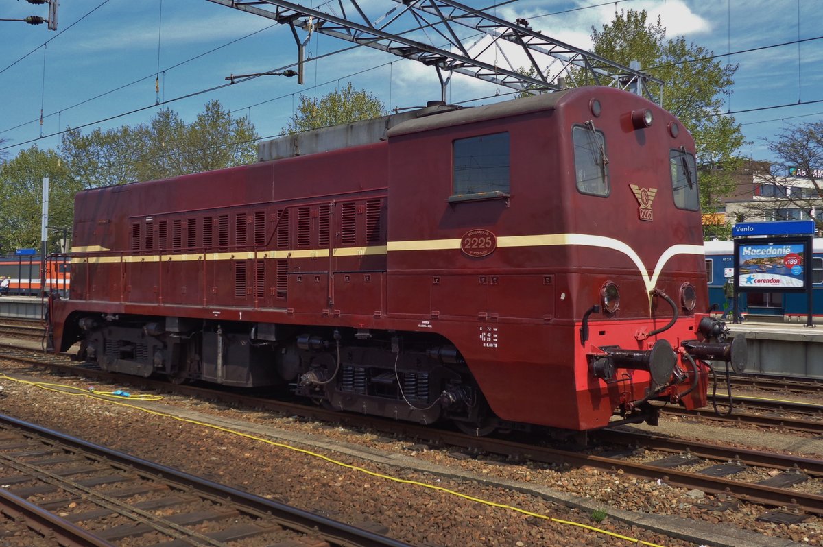 Ex-NS 2225 steht am 6 Mai 2017 in Venlo.