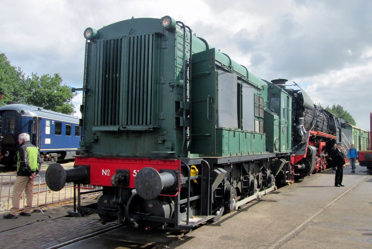 Ex-NS 532 steht als Ausstellungsstück ins Bw Beekbergen am 4 September 2022 während Terug naar Toen.