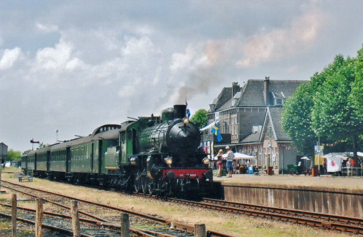 Ex-SJ 1289 steht am 11 Juli 2010 in Simpelveld.