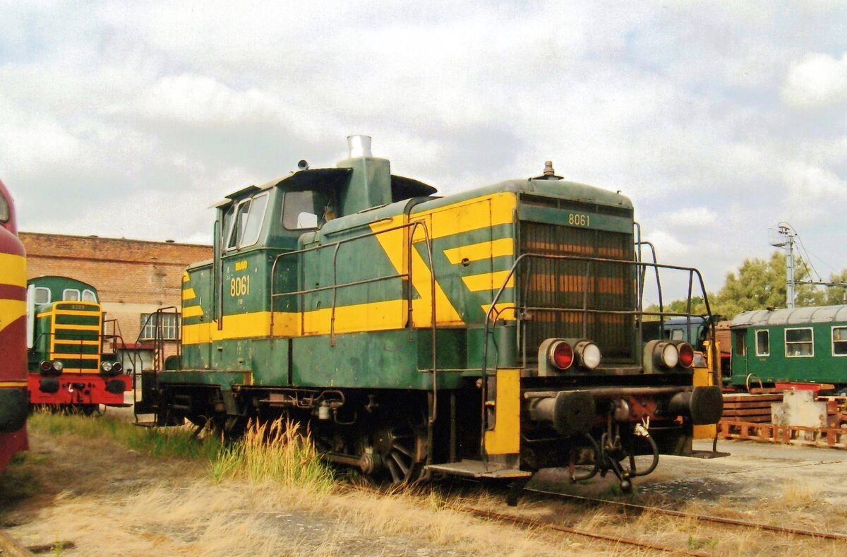 Ex-SNCB 8061 steht am 12 September 2009 in Saint-Ghislain bei der PFT-TSP.